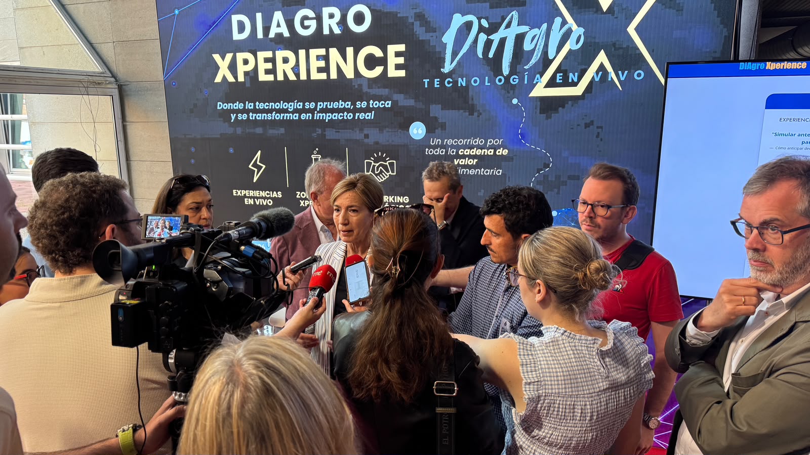 diagro-xperience-10